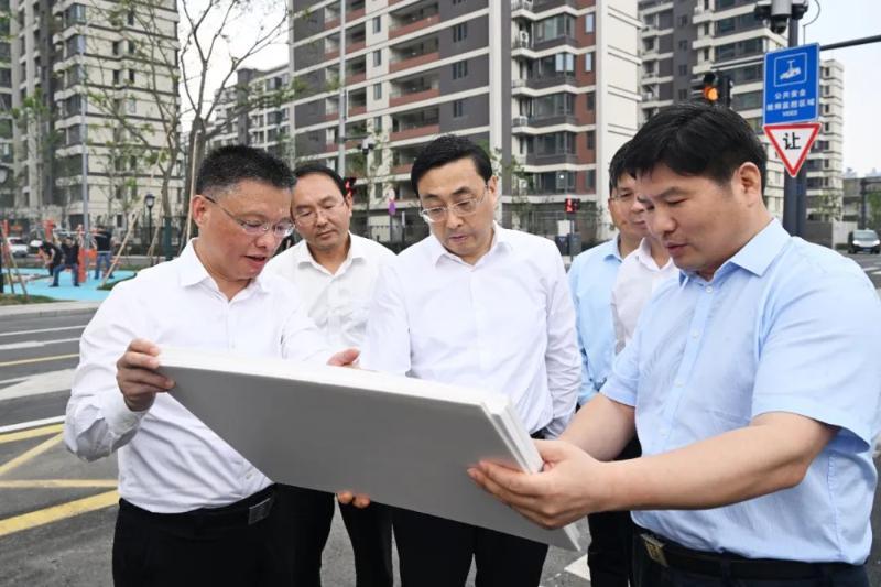 費高云在瑤海區調研